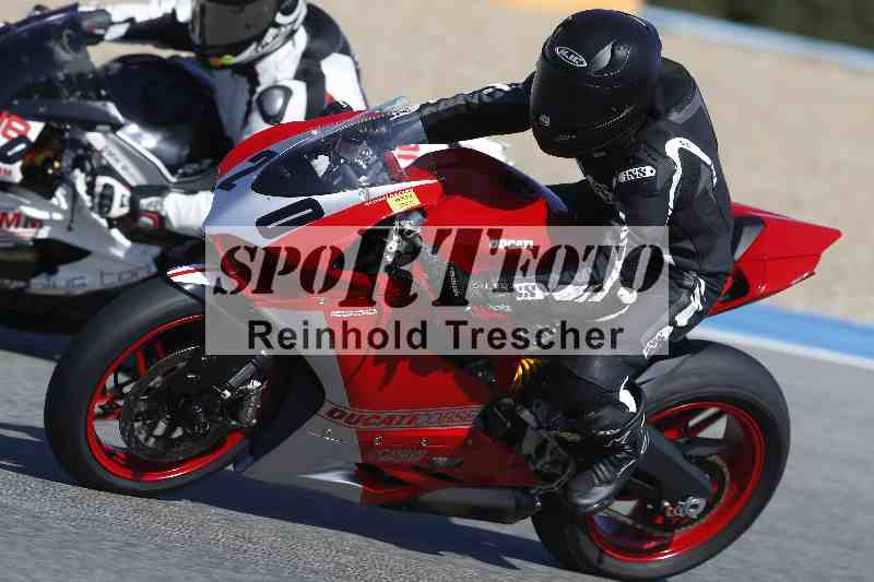 /Archiv-2024/02 29.01.-02.02.2024 Moto Center Thun Jerez/Gruppe gruen-green/20